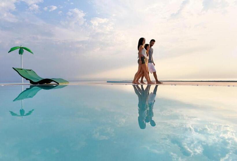 リゾートホテル Alexandra Elegance Bridging Generations