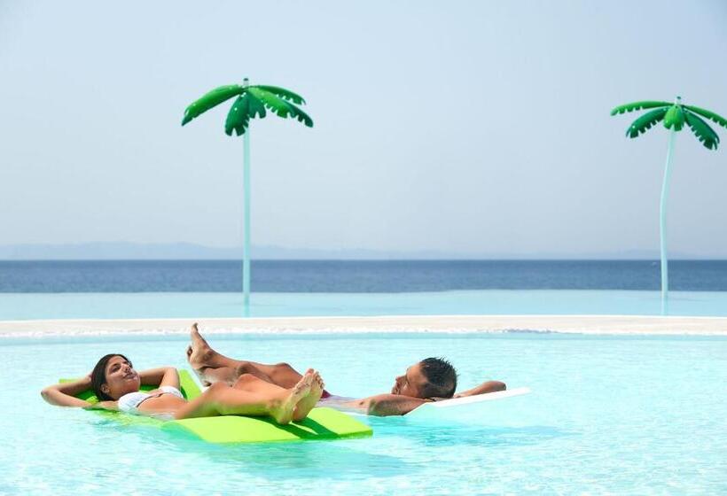 リゾートホテル Alexandra Elegance Bridging Generations