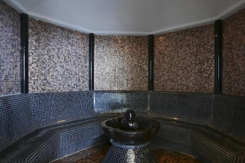 リゾートホテル Alexandra Elegance Bridging Generations