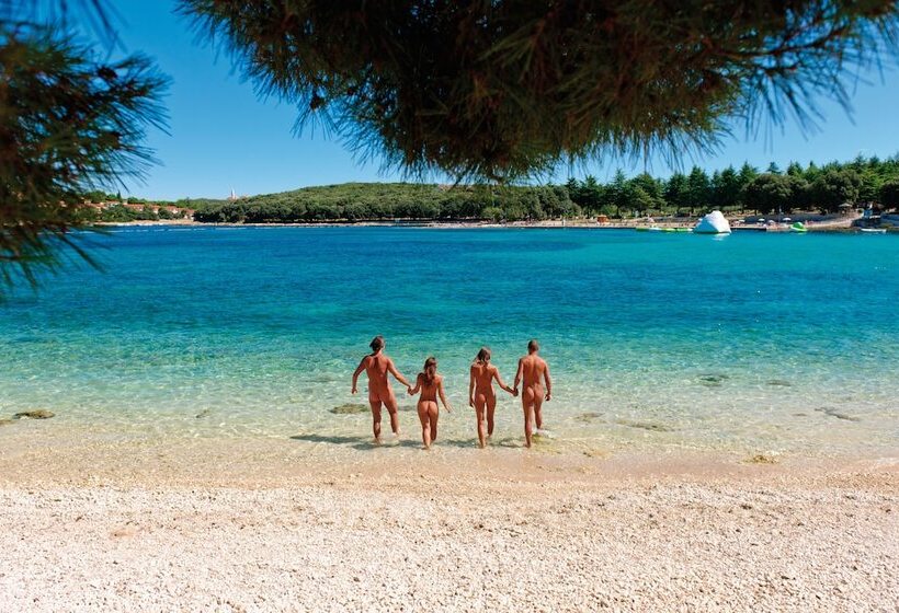 منتجع Maistra Camping Koversada Covered Mobile Homes