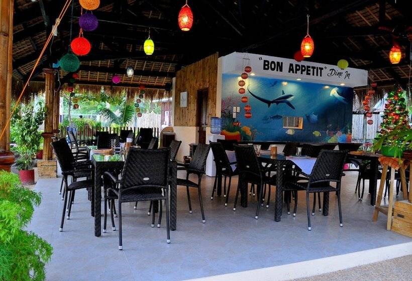 Slam S Garden Dive Resort