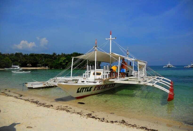 Slam S Garden Dive Resort