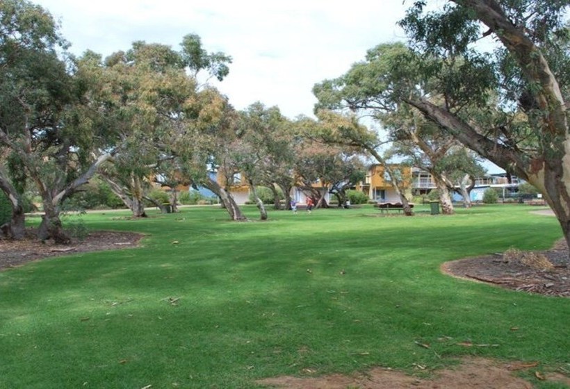 South Shores Villa 91  South Shores Normanville