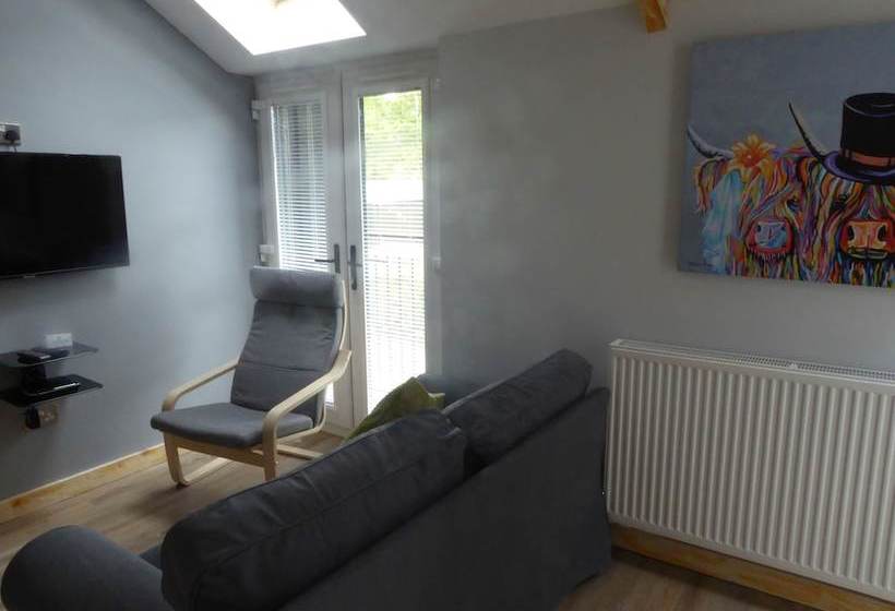 The Stables Upper Cottage 9