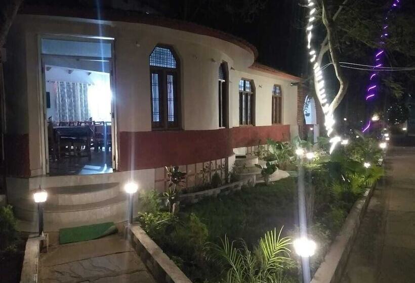 Tiger Heaven Resort Bandhavgarh