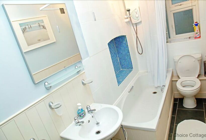 Woolacombe Hibiscus 2 Bedrooms