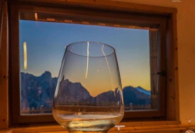 ユースホステル Locanda La Baita