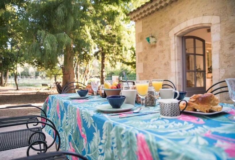 Bed and Breakfast Domaine Cap Rubis