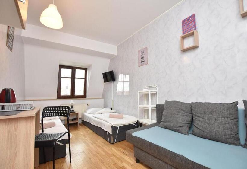 City Central Hostel   Pokoje Prywatne