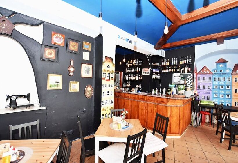 City Central Hostel   Pokoje Prywatne