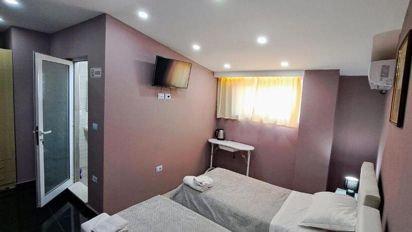 Citycenterhotel Shkoder