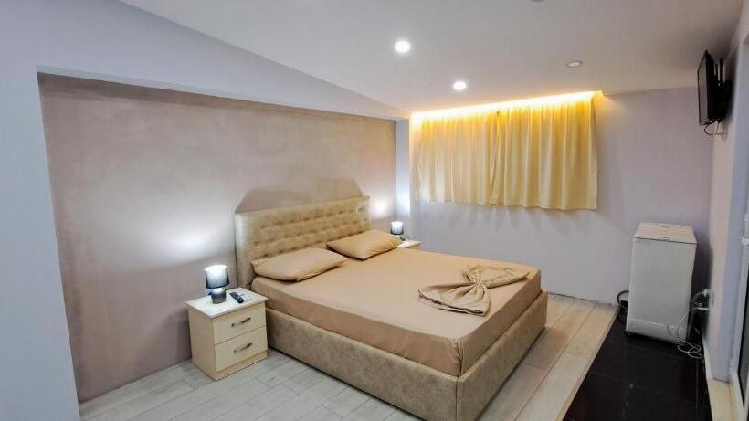 Citycenterhotel Shkoder