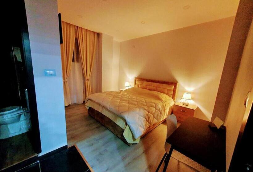 Citycenterhotel Shkoder