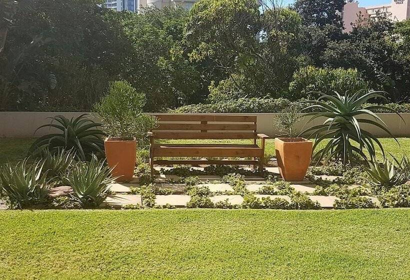 호텔 703 Oyster Schelles