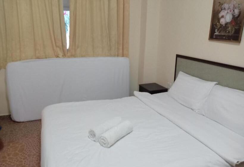 Hotel Apartment Teluk Batik