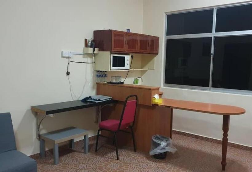 Hotel Apartment Teluk Batik