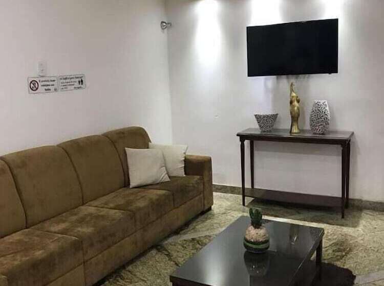 Отель Basilica Palace