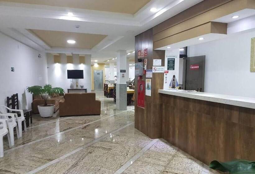 Отель Basilica Palace