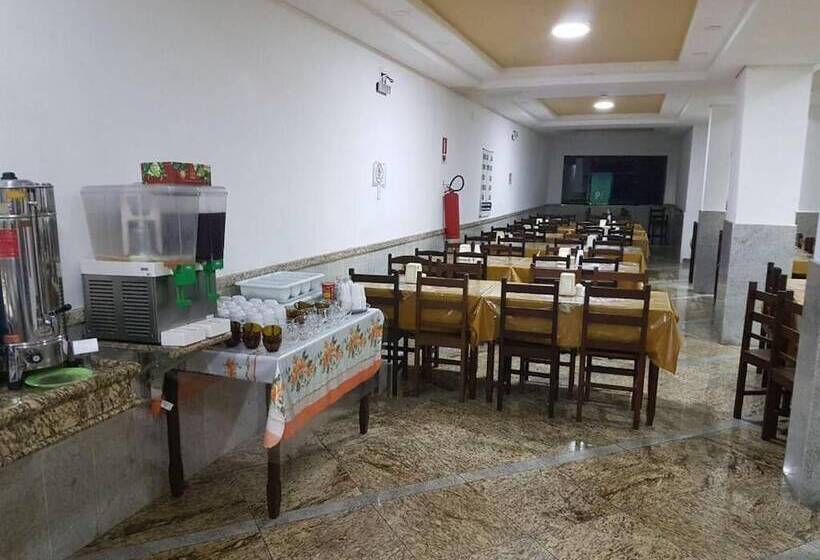 Отель Basilica Palace