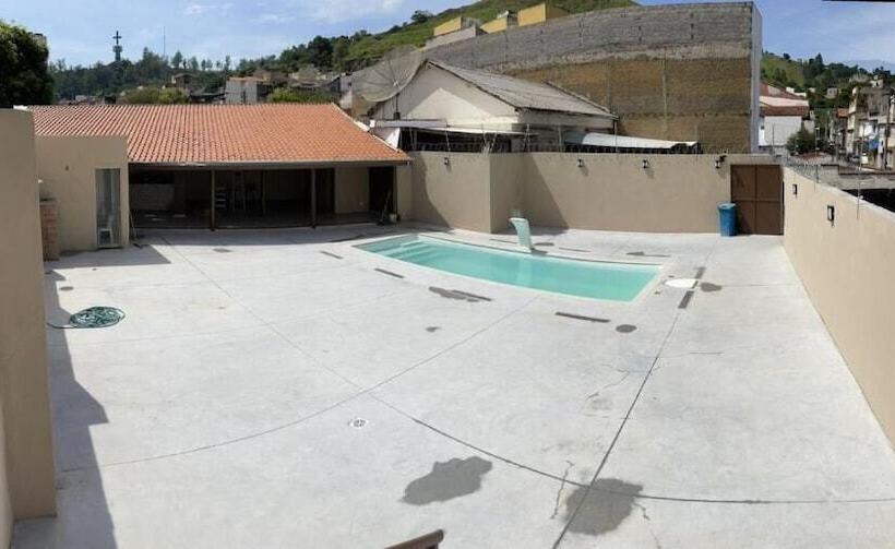 Отель Basilica Palace