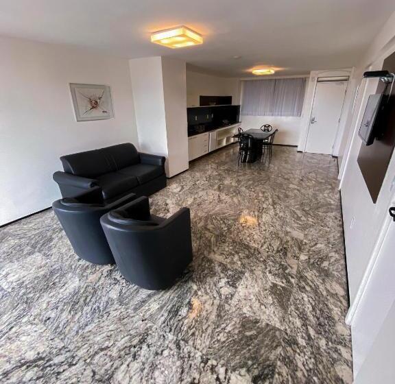 هتل Brasil Tropical