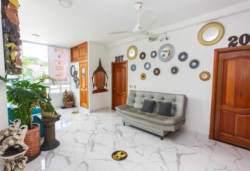 酒店 Buddha Mystic by Del Toro