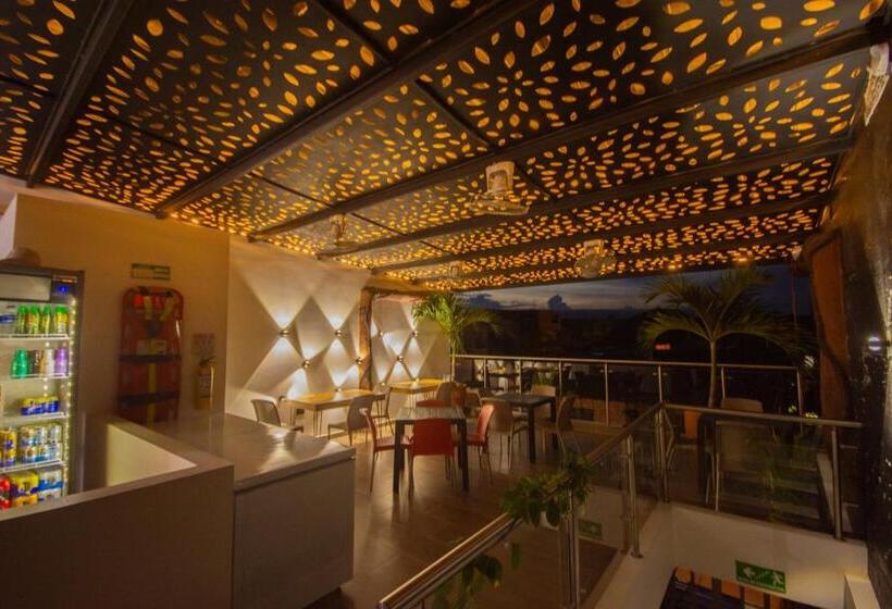 酒店 Buddha Mystic by Del Toro