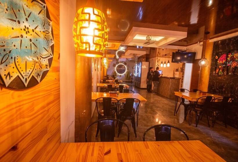 酒店 Buddha Mystic by Del Toro