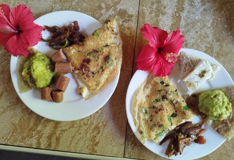 בית מלון כפרי Coco Reef Ecolodge