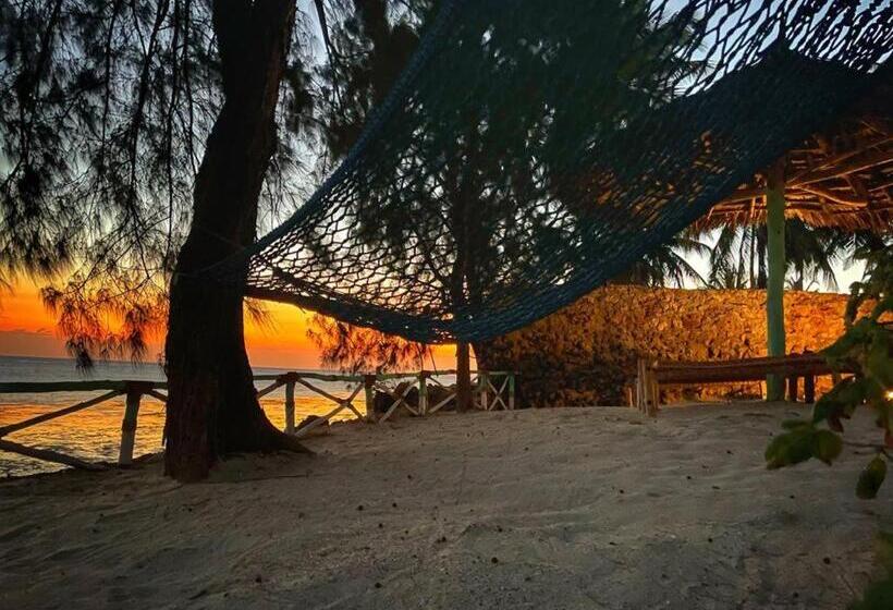 בית מלון כפרי Coco Reef Ecolodge