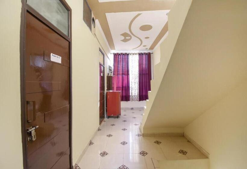 فندق Flagship Patiala Guest House