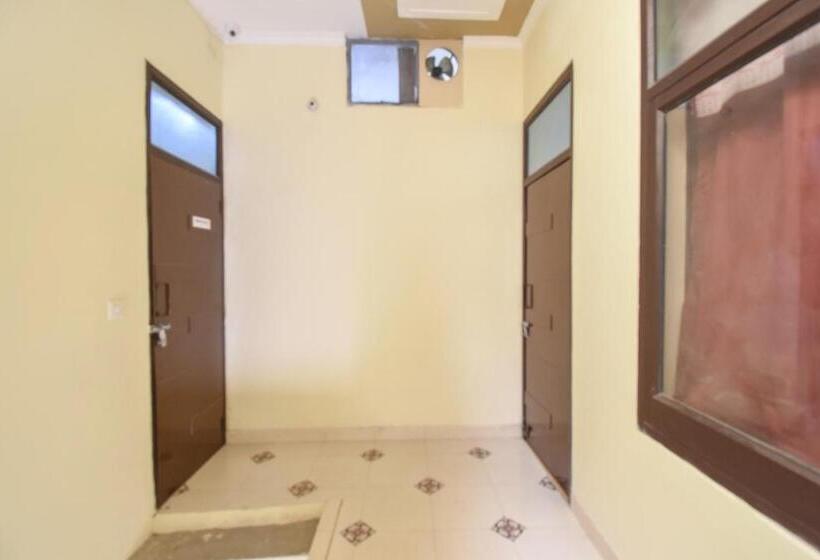 فندق Flagship Patiala Guest House