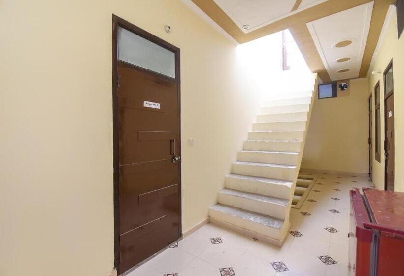 فندق Flagship Patiala Guest House