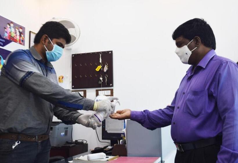 בית מלון כפרי Grand Pacific