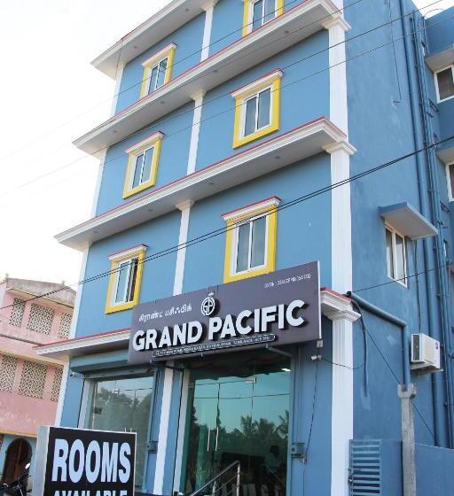 בית מלון כפרי Grand Pacific