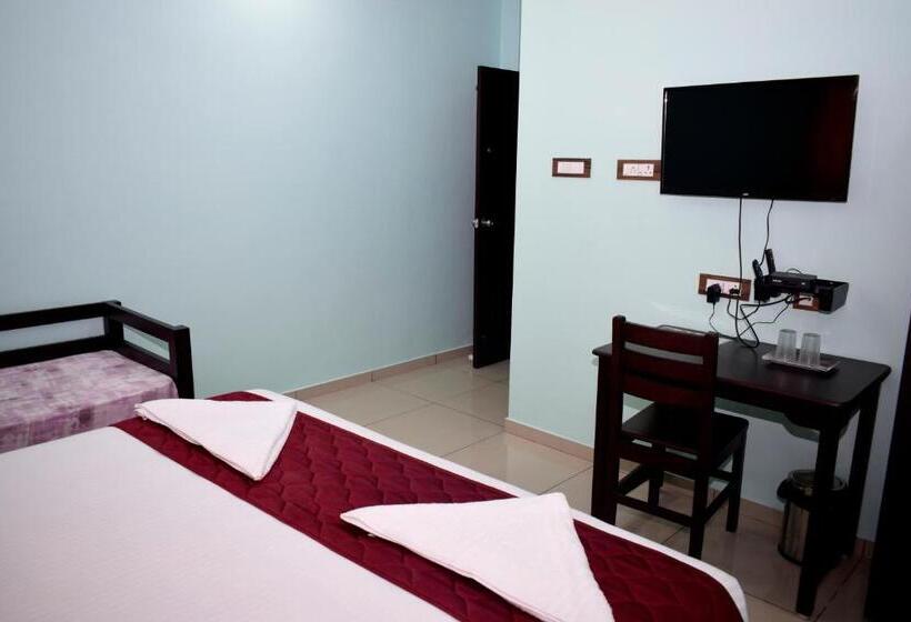 בית מלון כפרי Grand Pacific