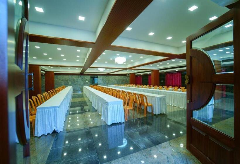 Отель Grand Padappai Residency   Gpr