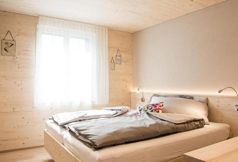 Отель Kronelodge   Self Check In