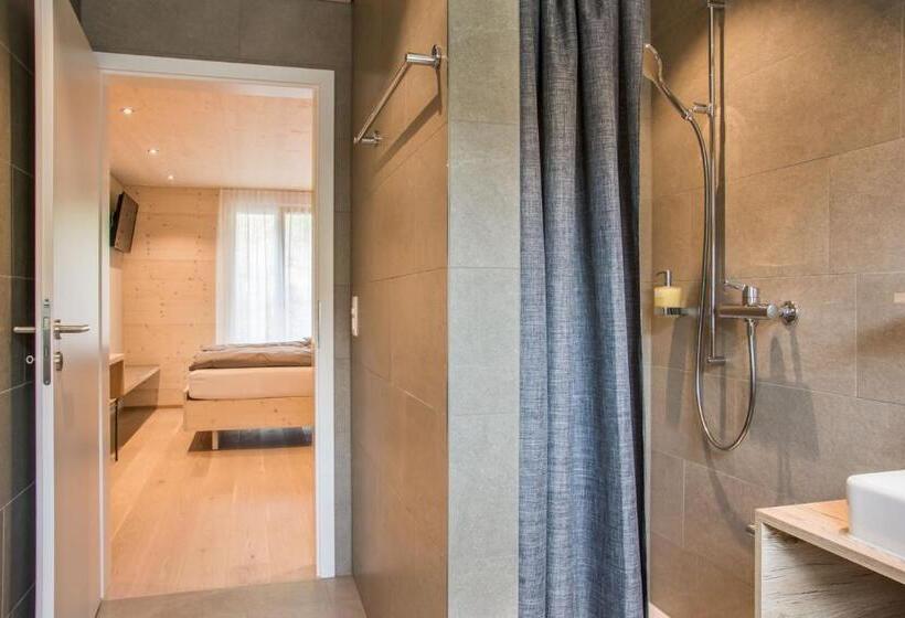 Отель Kronelodge   Self Check In