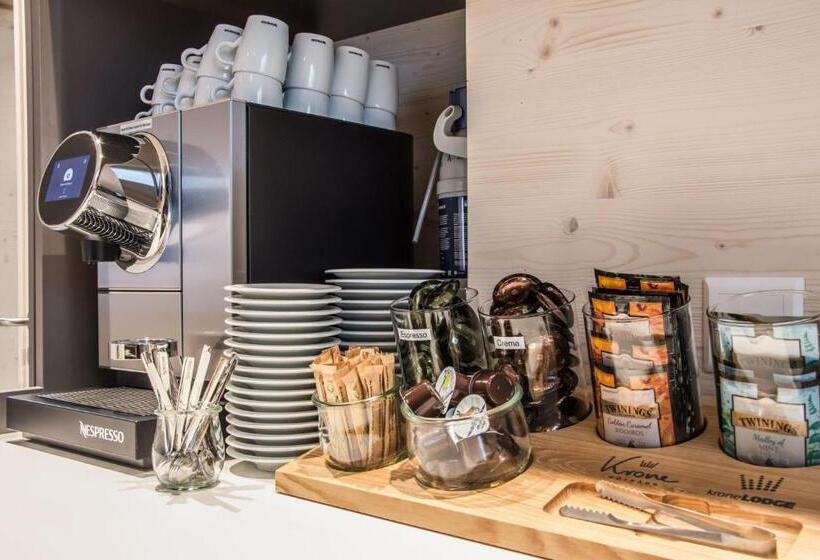 Отель Kronelodge   Self Check In