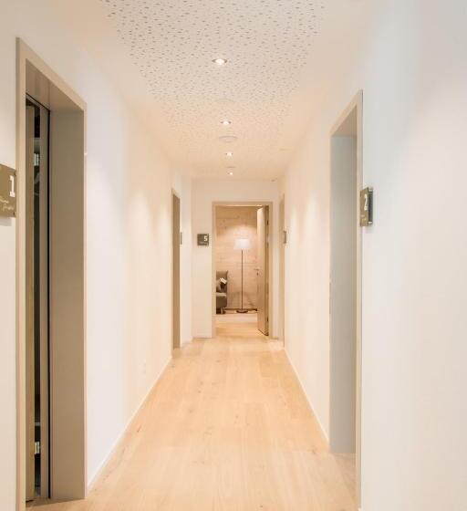 酒店 Kronelodge   Self Check In