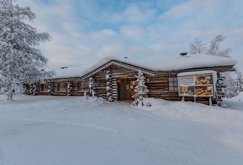 هتل Kuukkeli Log Houses Teerenpesä