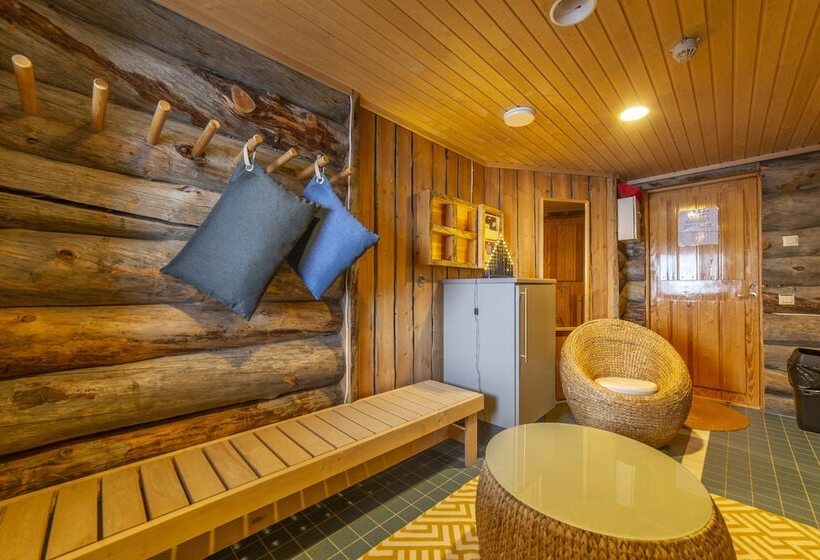 호텔 Kuukkeli Log Houses Teerenpesä