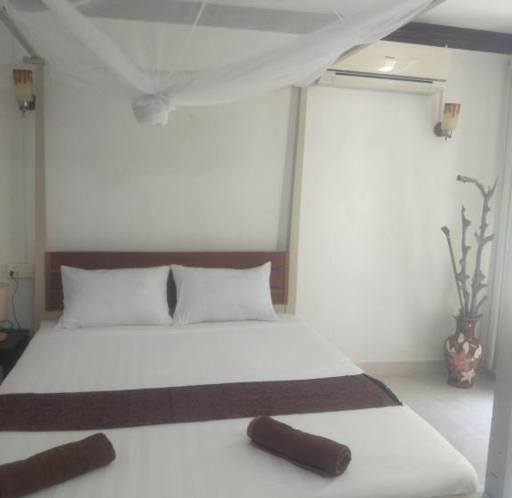 ホテル Manoha Villa