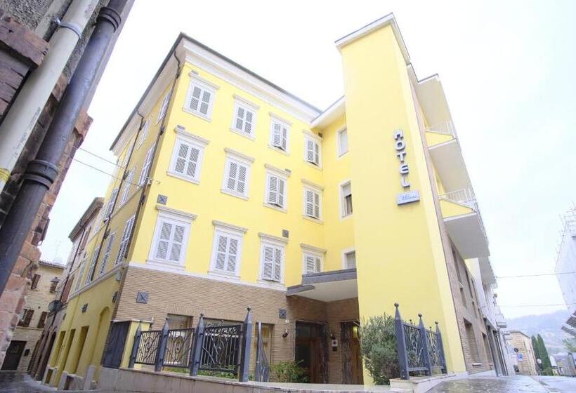 בית מלון כפרי Milano