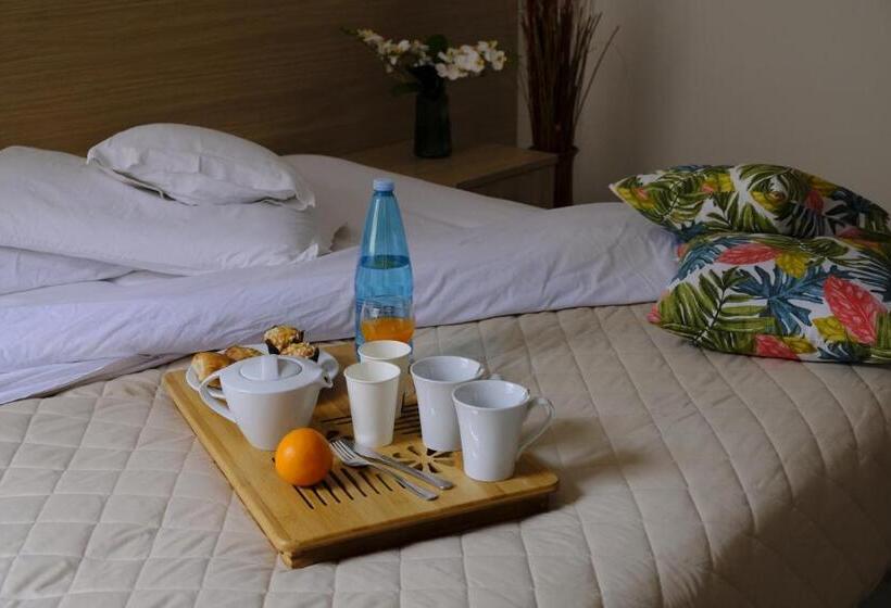 בית מלון כפרי Milano