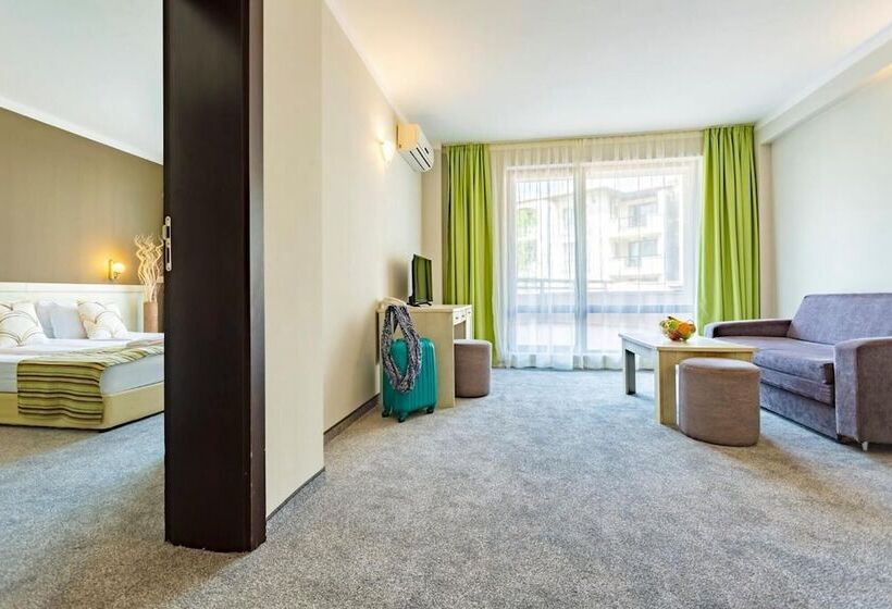 ホテル Oasis Del Mare