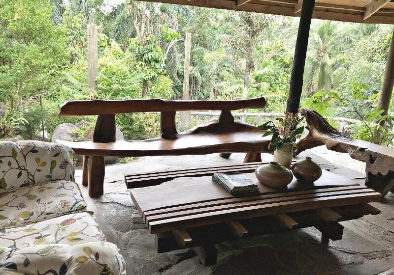 호텔 Overlooking Lagoon At Sitio De Amor