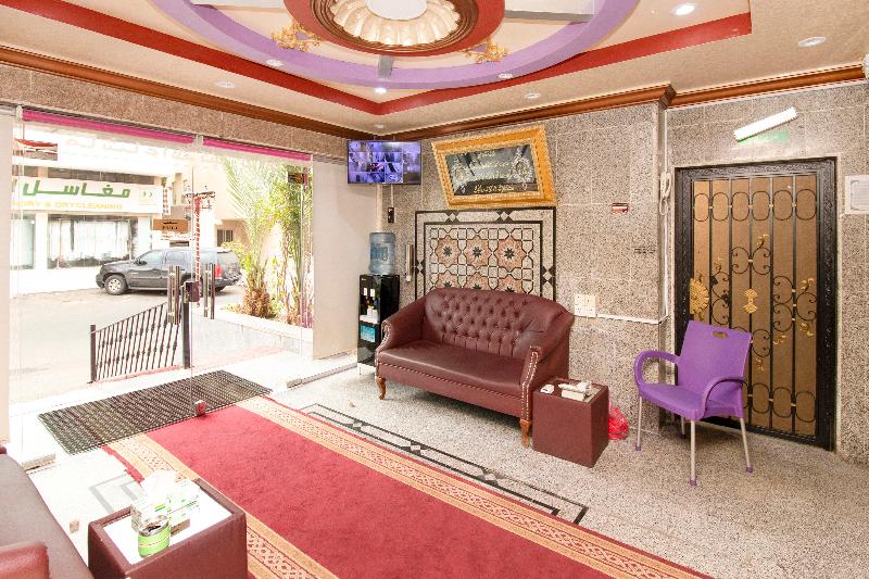 Hotel Oyo 574 Edraj Furnished Units 2