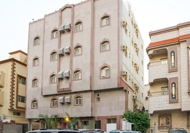 Hotel Oyo 574 Edraj Furnished Units 2